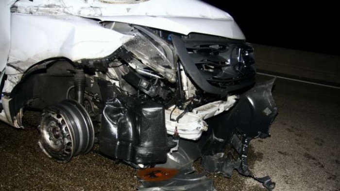 На немецком автобане в топливный бак фуры белоруса врезался микроавтобус. 300 литров дизеля вылилось на трассу