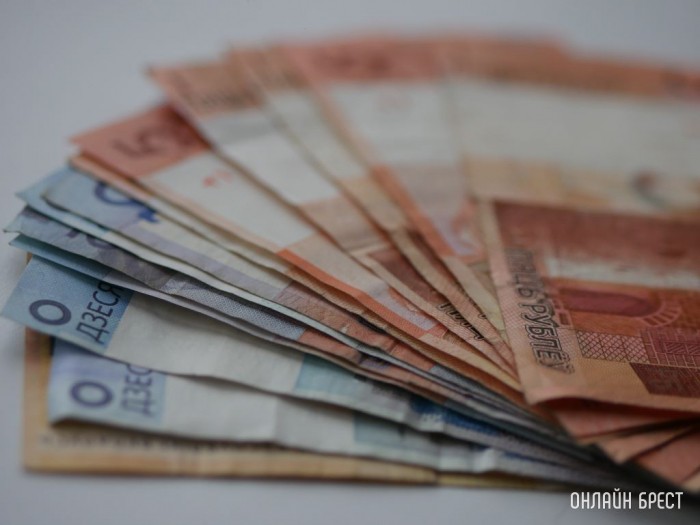 В Беларуси по итогам года ожидается рост пенсий и зарплат бюджетников. На сколько? В Беларуси по итогам года ожидается рост пенсий и зарплат бюджетников. На сколько?